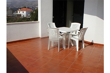 Croatie Privát Okrug Donji, Extérieur